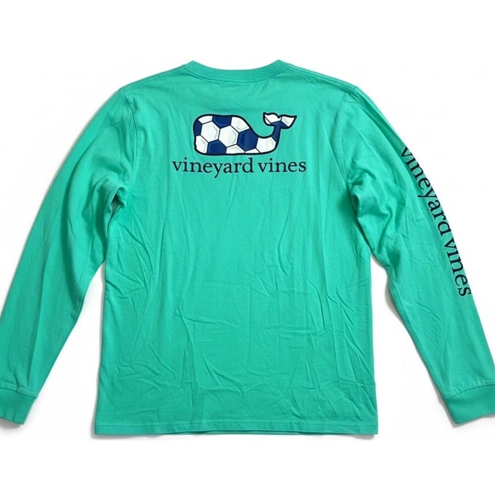 Vineyard Vines Soccer long-sleeve pocket tee soccer-ball whale graphic Kids XL